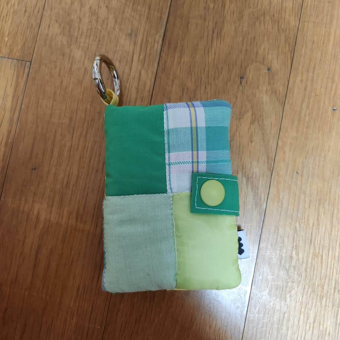 새상품> 퍼피북클럽 패치워크 카드지갑 그린 상품이미지2