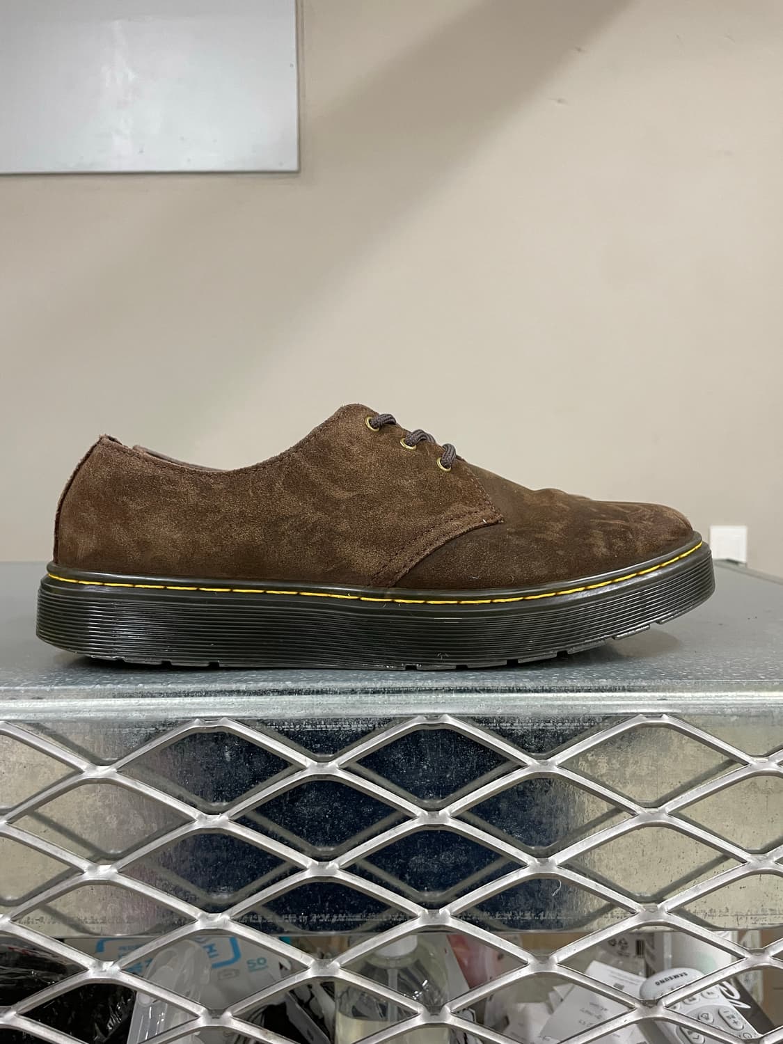 닥터마틴 자발라 로우 다크 브라운 uk8 상품이미지4