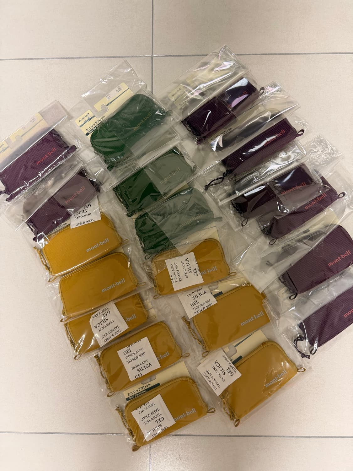 몽벨 미니 지갑 옐로우 퍼플 그린 상품이미지1