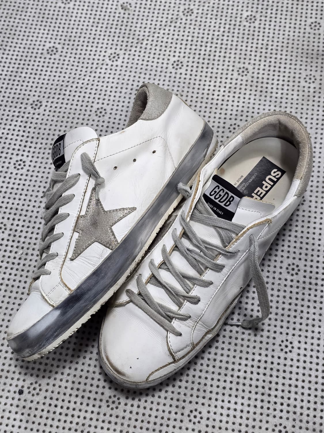 골든구스 슈퍼스타 실버탭 비브람솔 스니커즈 42 상품이미지1