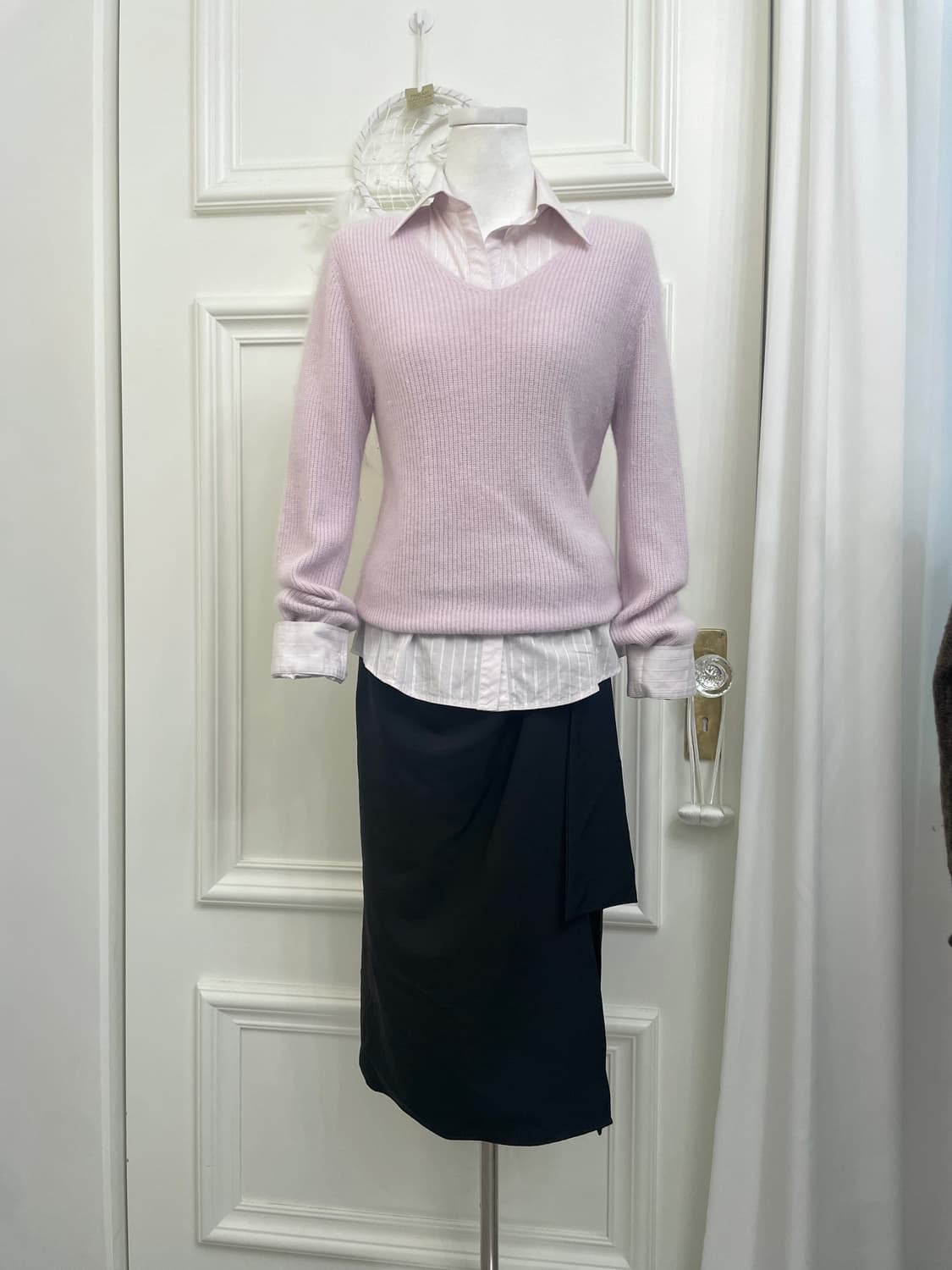 pink lavender fox wool sweater&sheer pin 상품이미지2