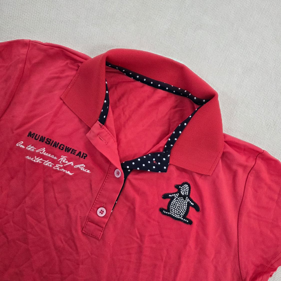 실측 먼싱웨어 펭귄 로고 카라 반팔티 0224J 상품이미지2