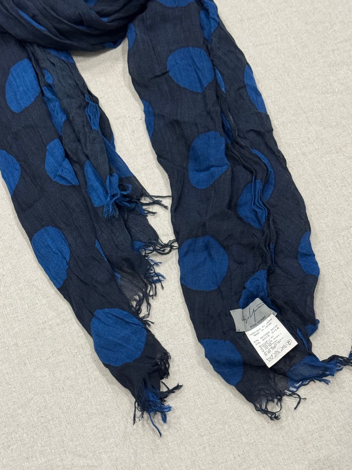 요지야마모토 뿌르옴므 15aw 도트 머플러 상품이미지4