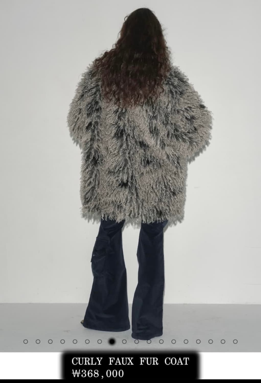 S/E/O curly faux fur coat 상품이미지2