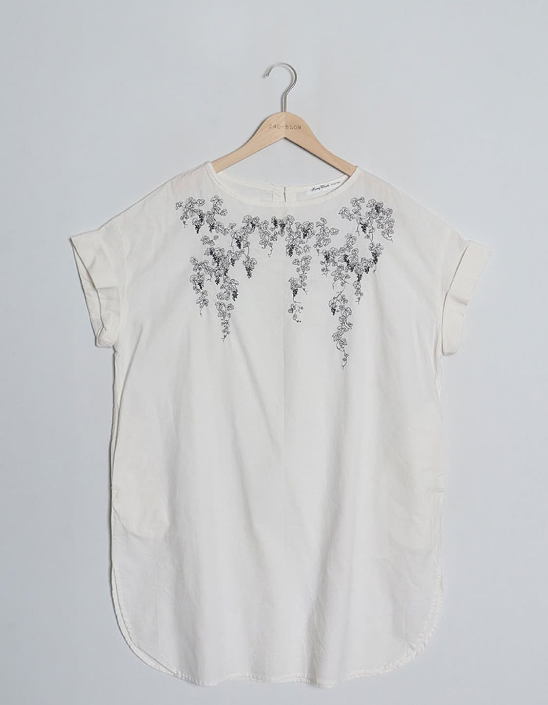 Sunny Clouds Embro One-Piece 상품이미지1