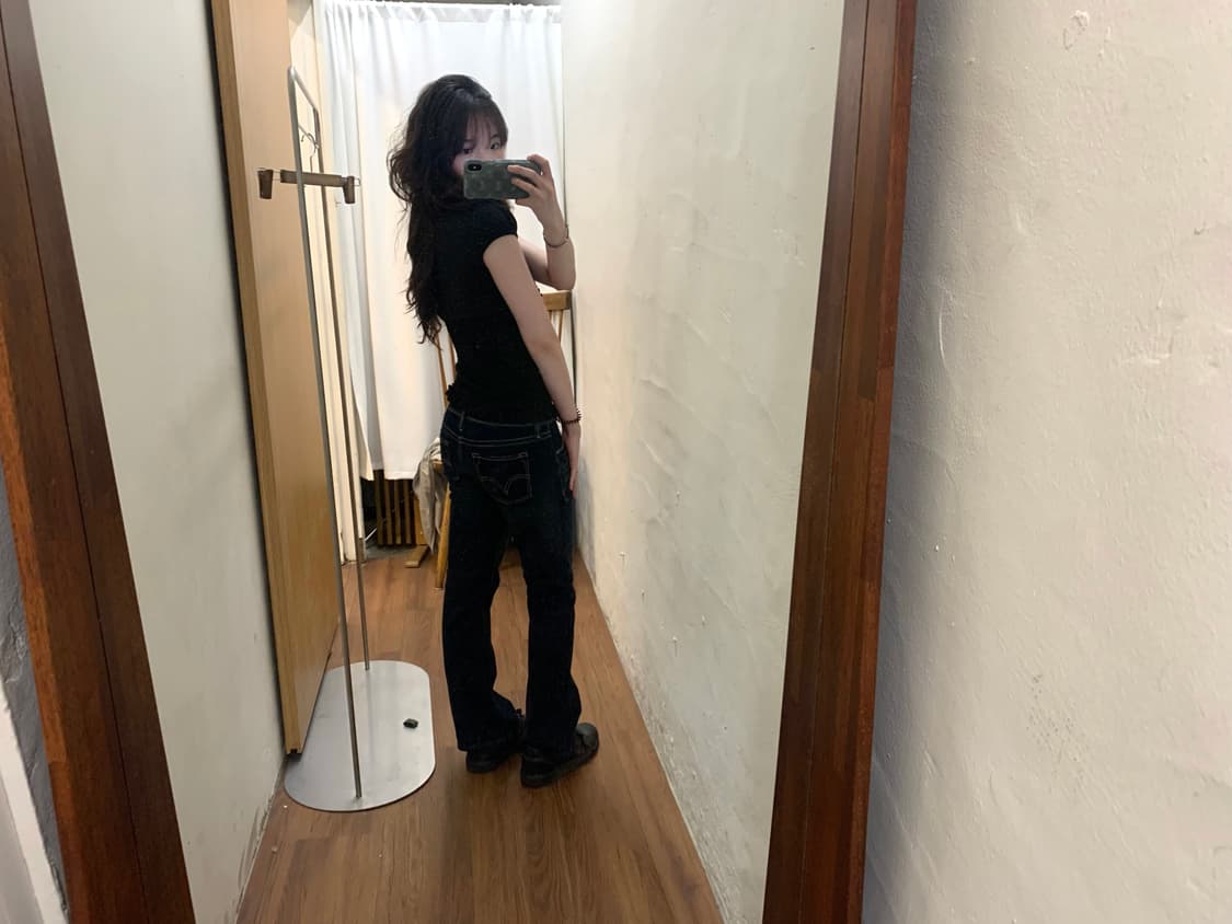 리바이스 데님 팬츠 워싱 스티치 디테일 부츠컷 인디고 블루 상품이미지4