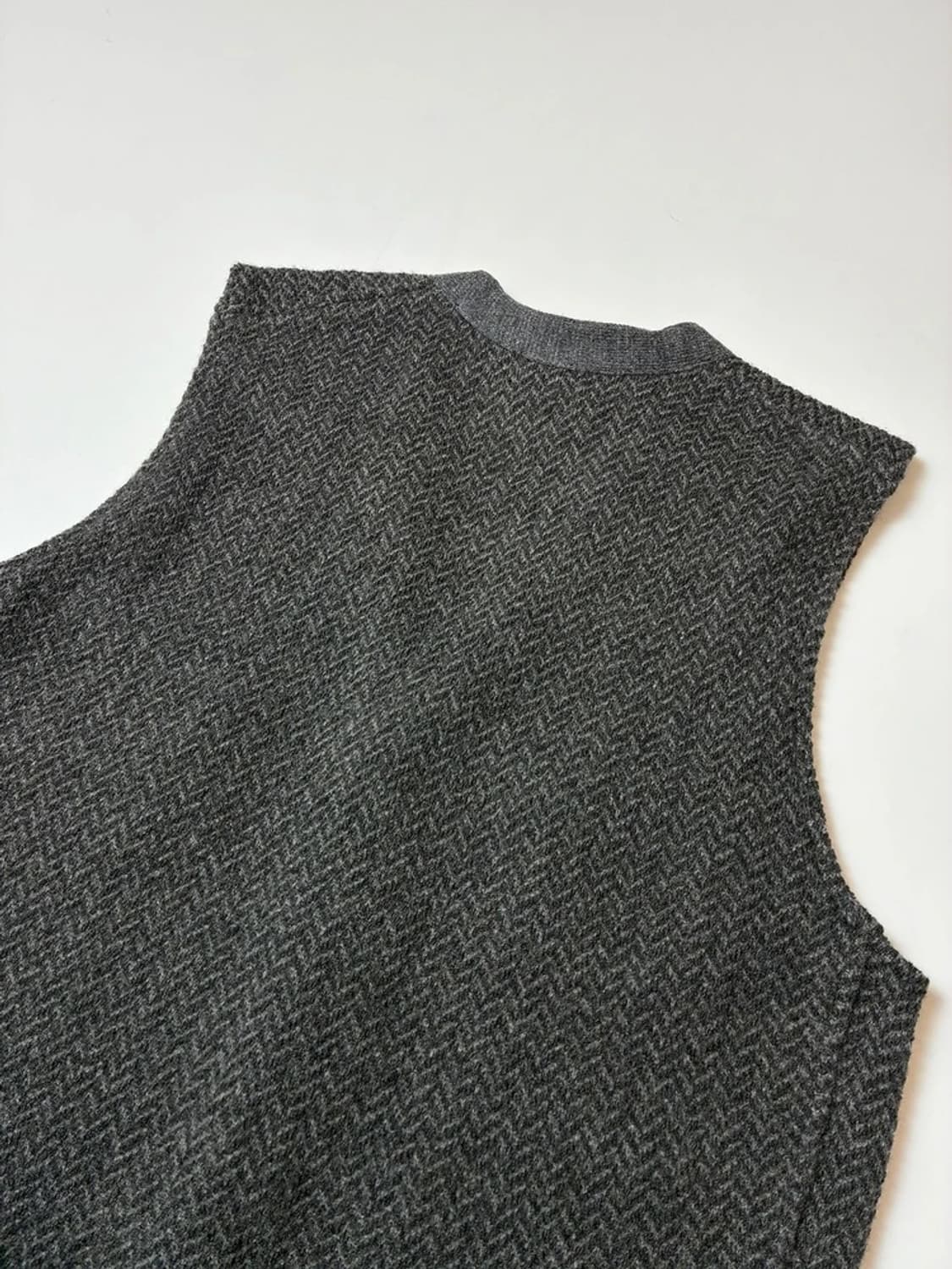 폴로 랄프로렌 솔리드 헤링본 울 니트 베스트 PN8112 상품이미지4