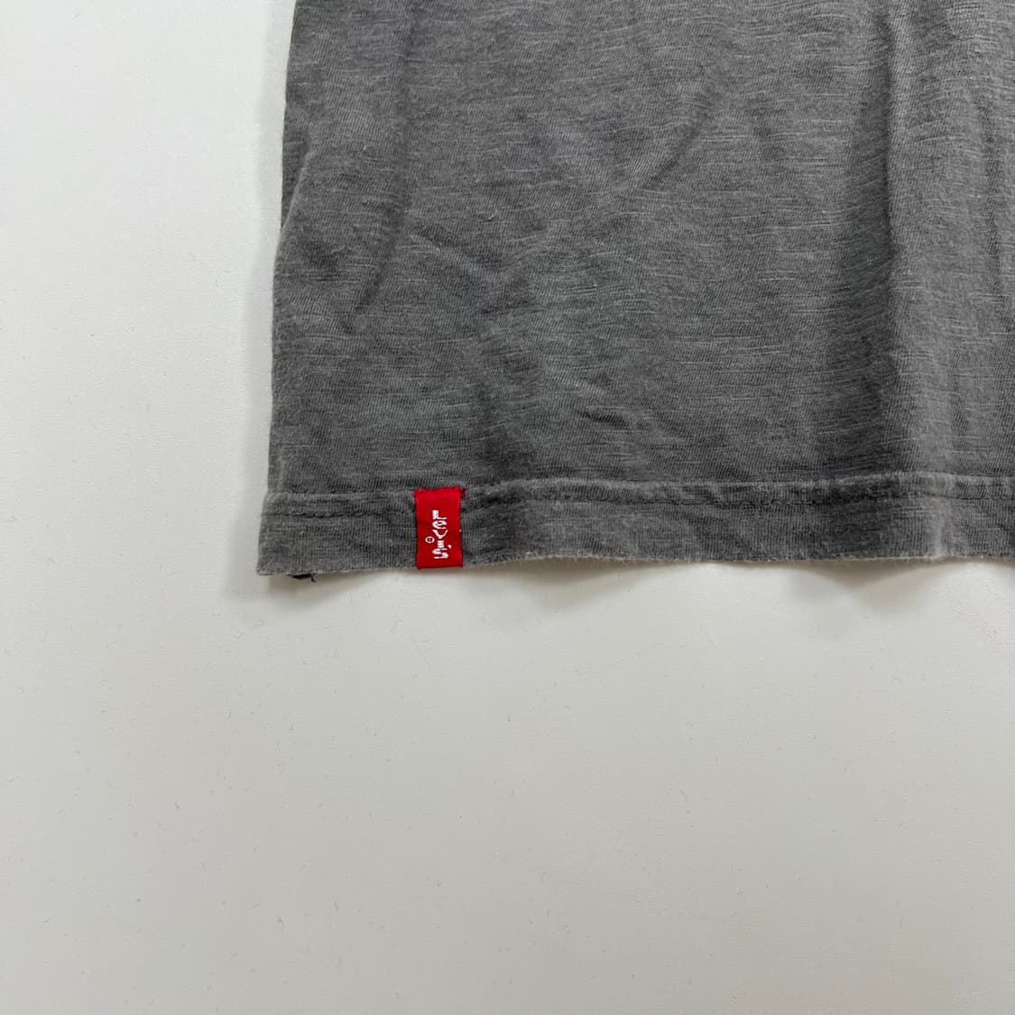 Levis 리바이스 엔지니어드 스컬 포이즌 반팔티 상품이미지4