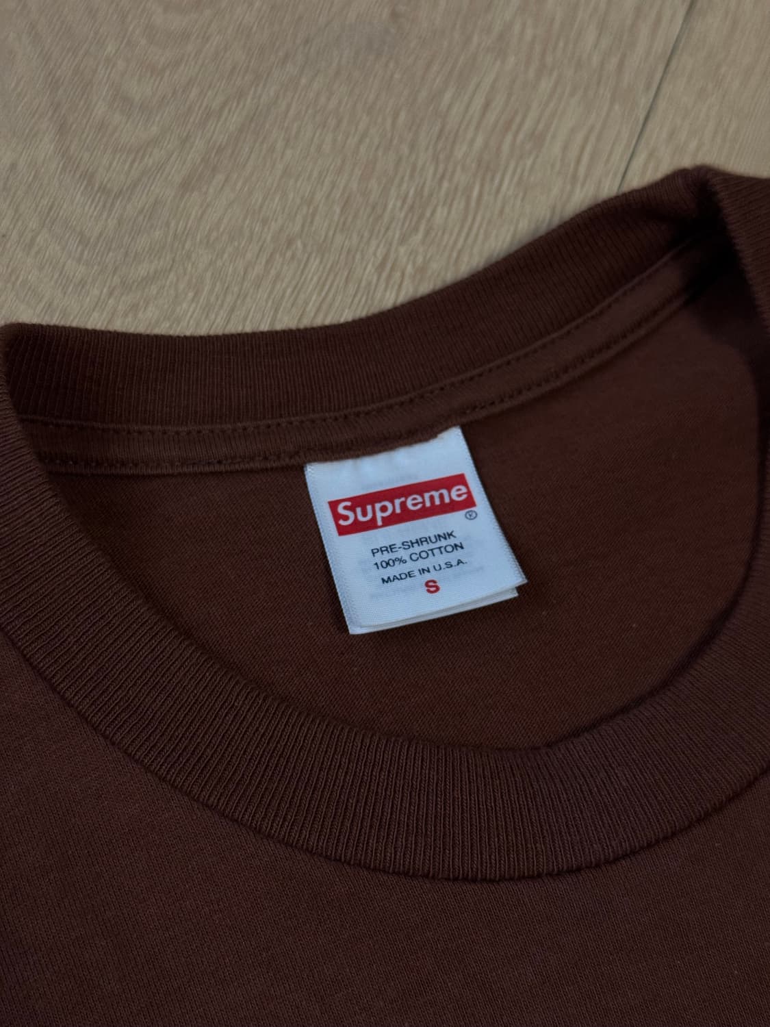 [S] 슈프림 24ss 블랙 캣 티셔츠 브라운 상품이미지5