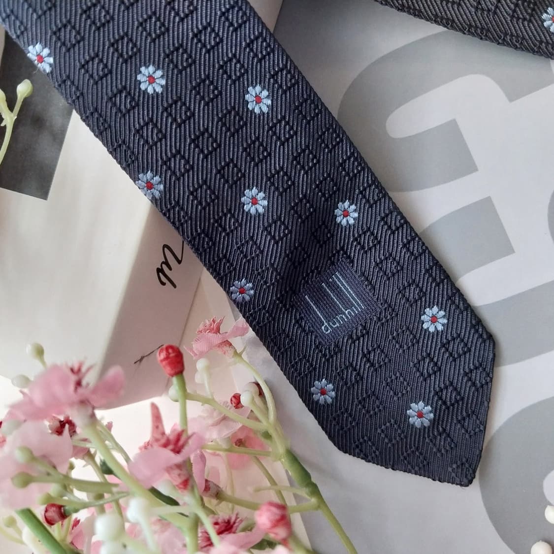 던힐 실크 플라워 자수 모티브 넥타이 9.4cm A+등급 K2181 상품이미지4