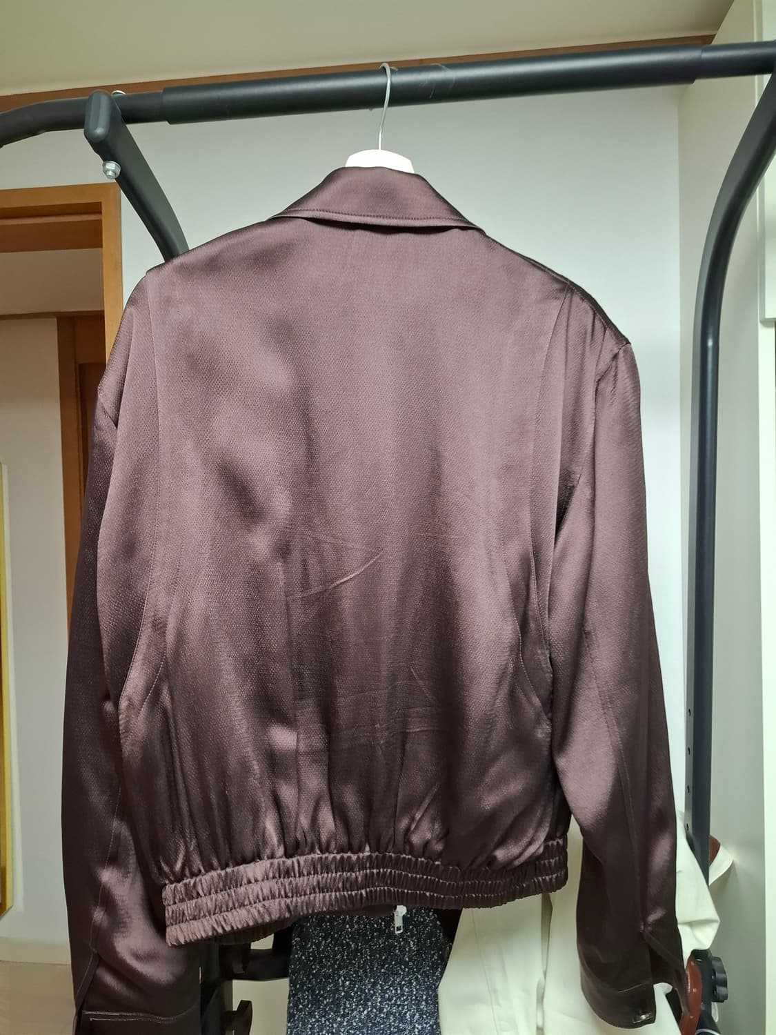 노이어 글로시드 스윙탑 상품이미지2