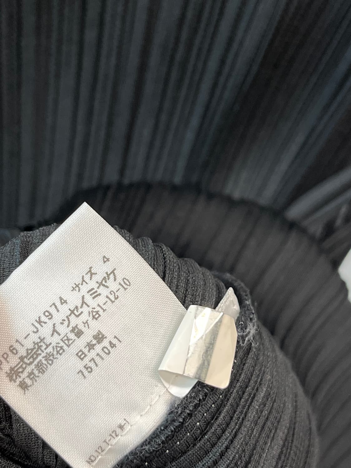여) 플리츠플리즈 블랙 슬리브리스  상품이미지5