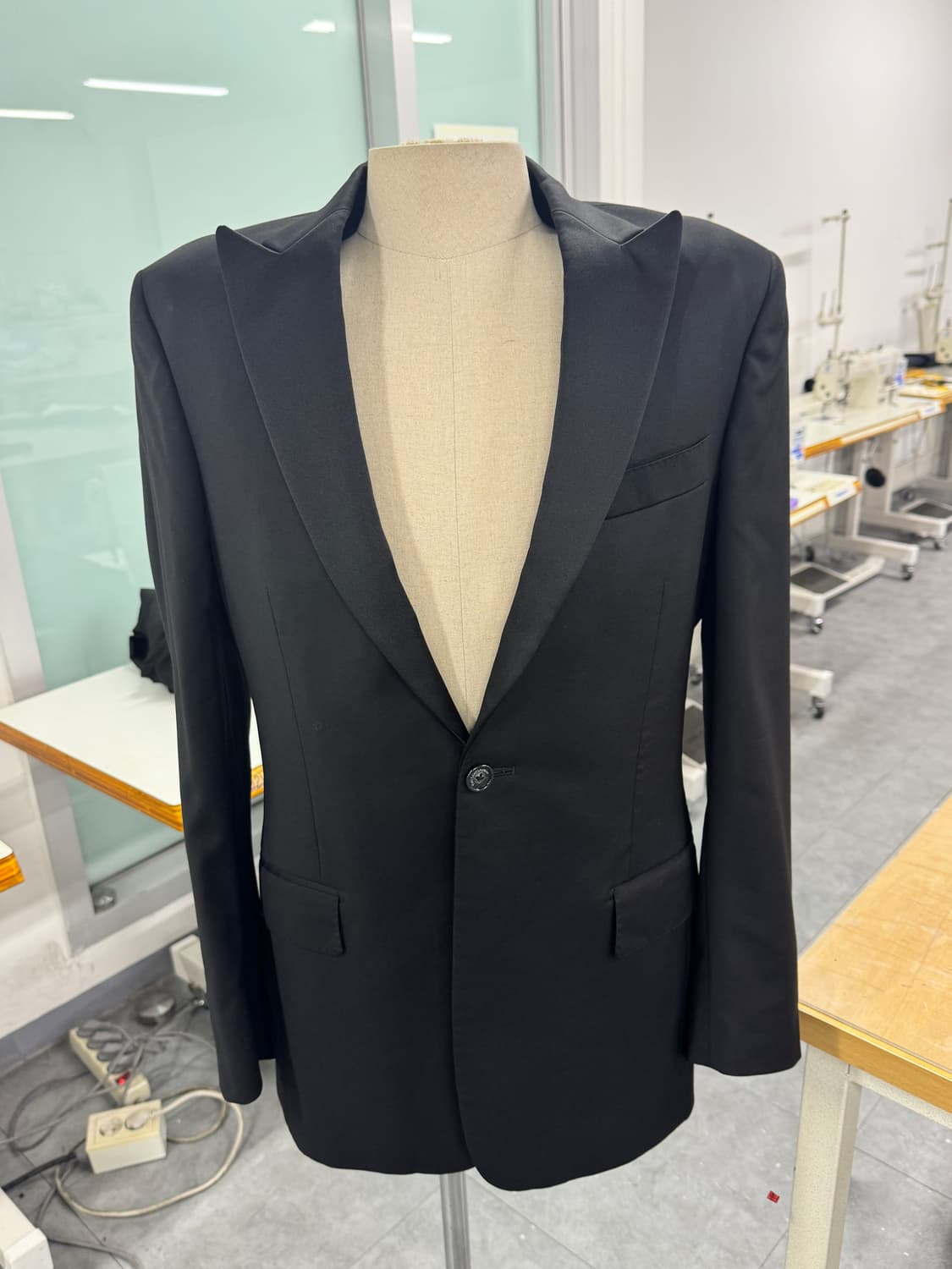 입생로랑 블레이저 상품이미지1