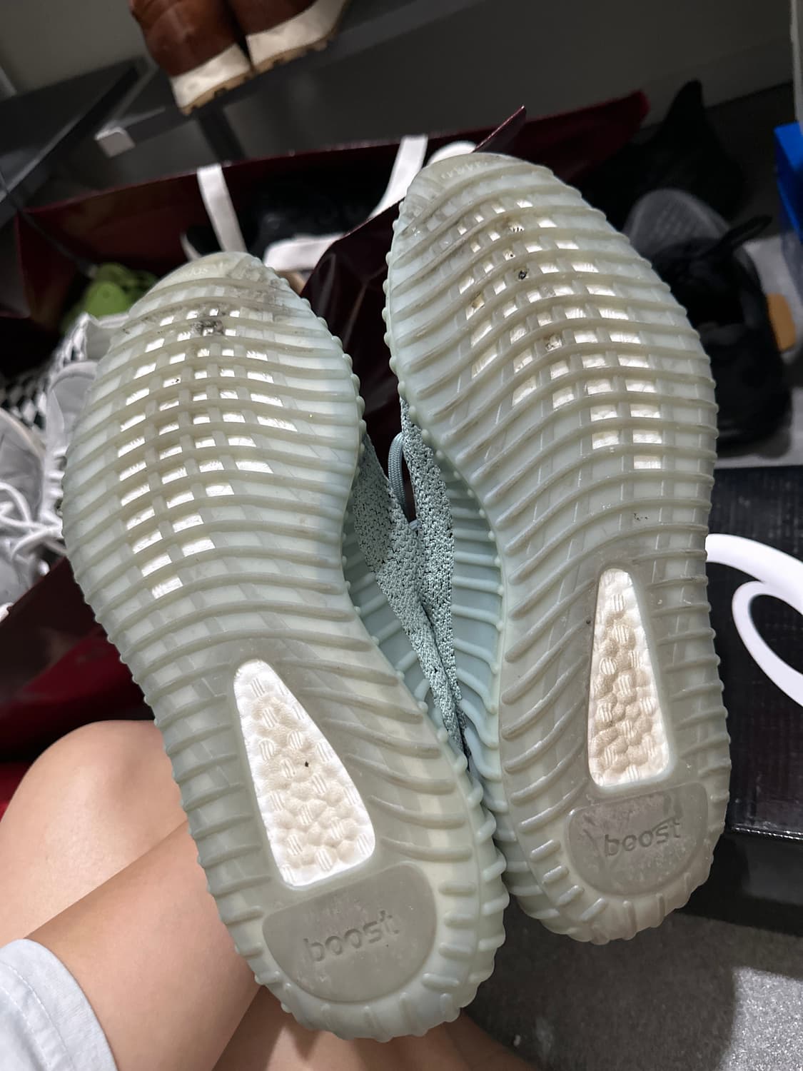 Adidas Yeezy Boost 350 V2 Salt Core Blac 상품이미지3