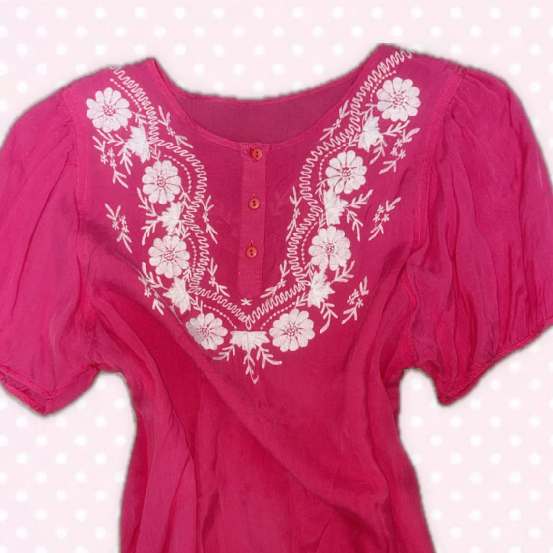 핫핑크 꽃자수 블라우스 + 레이어드 긴팔티 탑상의 세트 상품이미지8