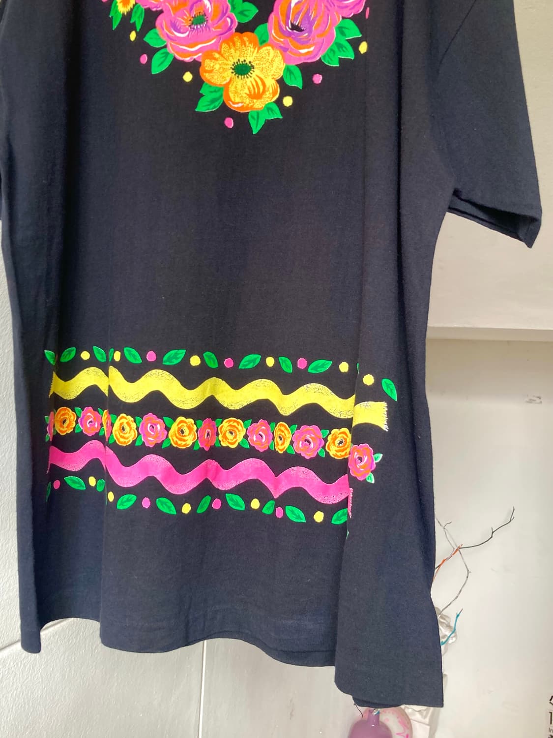 싱글 스티치 플라워 패턴 티셔츠 상품이미지3