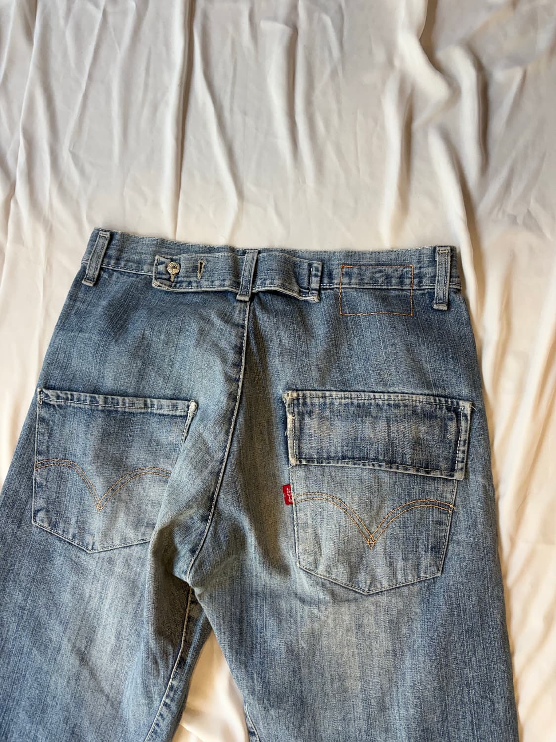 리바이스 엔지니어드진 신치백 모델 상품이미지1