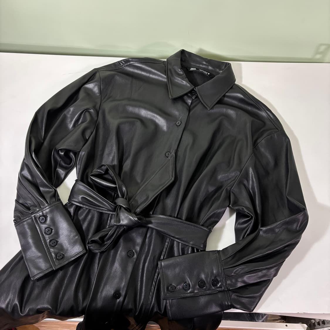 우먼S 자라 블랙 로브 셔츠 가죽자켓 상품이미지1