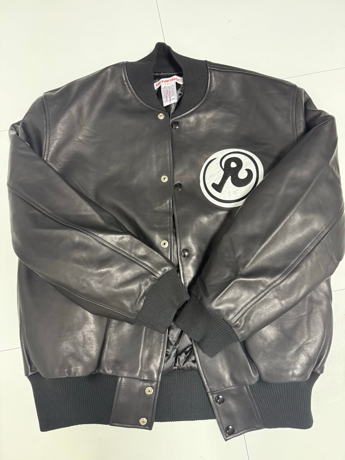 [새상품] 리차드슨 레더 바시티 자켓 상품이미지3