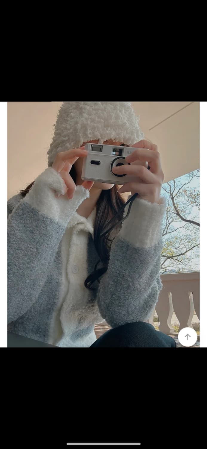 리리앤코 울 부클 배색 카라 니트 가디건 (새상품) 상품이미지1