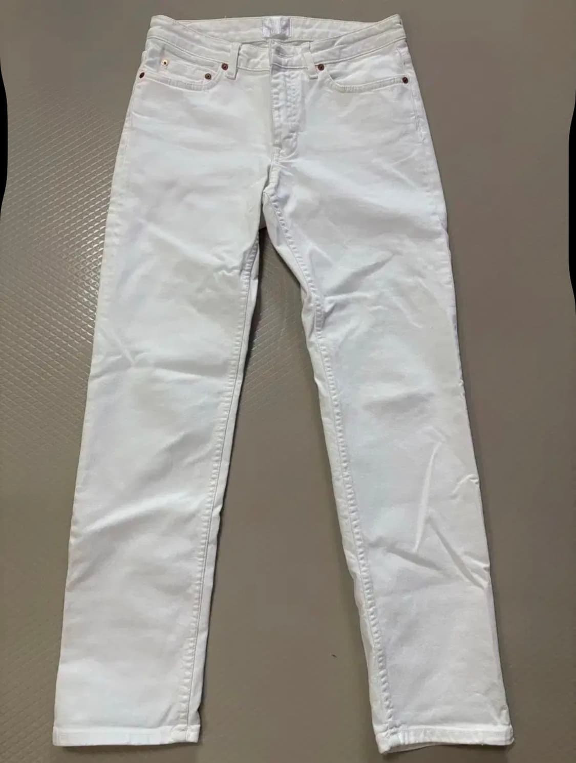 아크네화이트데님 상품이미지2