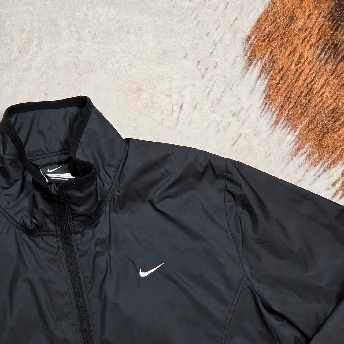 나이키 스우시 블랙 바람막이 자켓 상품이미지2