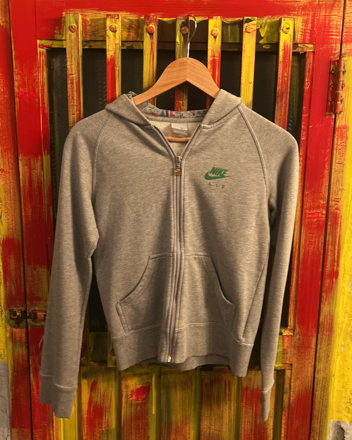 나이키 크롭핏 후드집업  상품이미지1