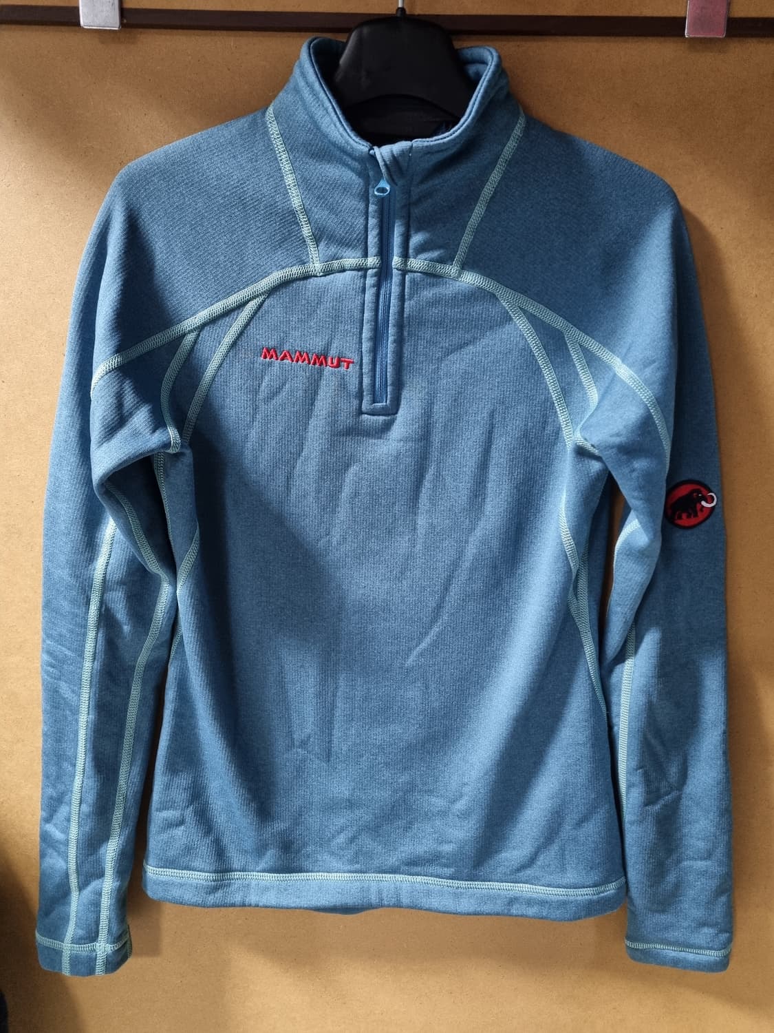 마무트 여성 반집업 기모 긴팔티  상품이미지1