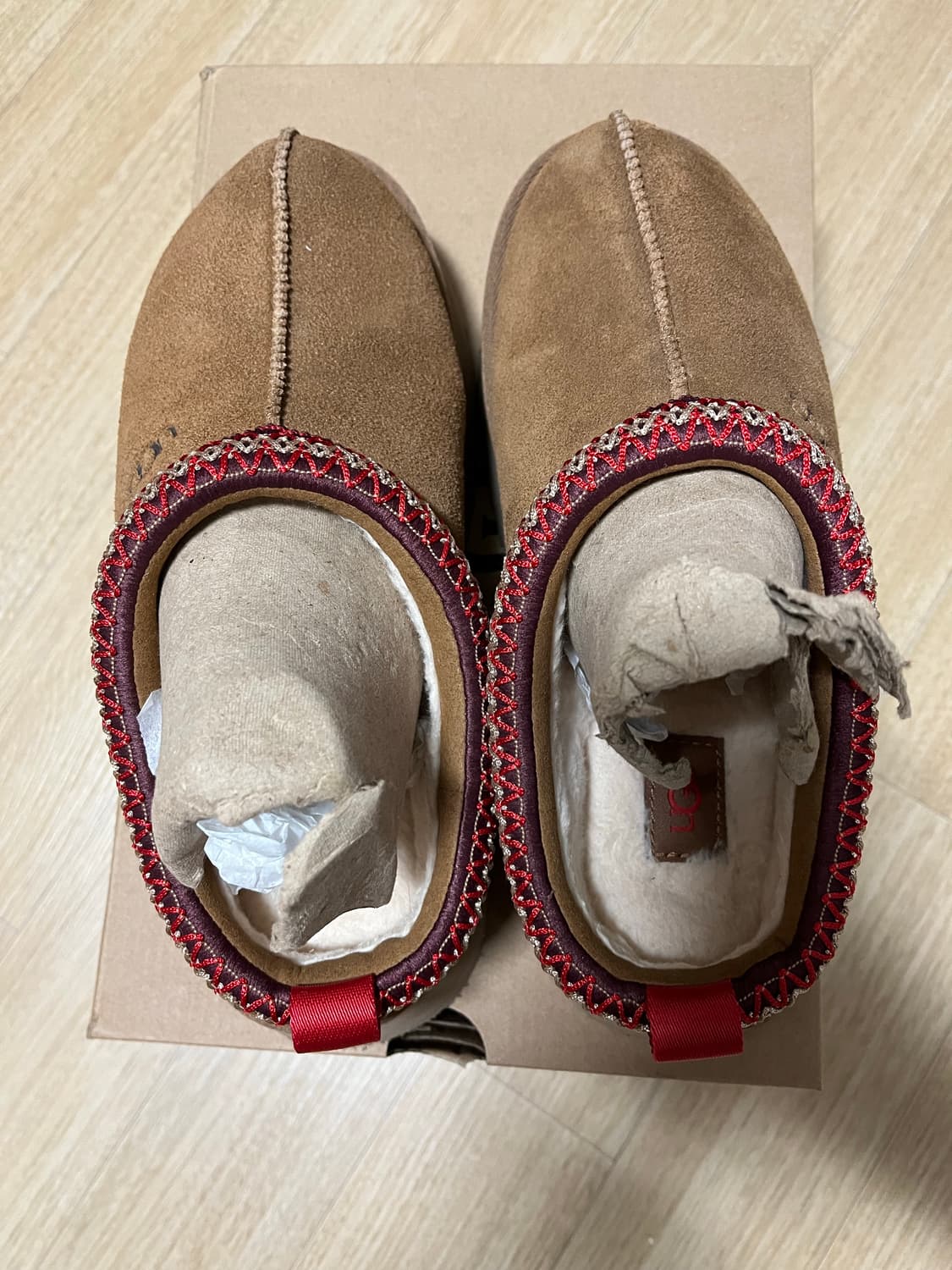 Ugg tazz 어그 타즈 240 상품이미지1