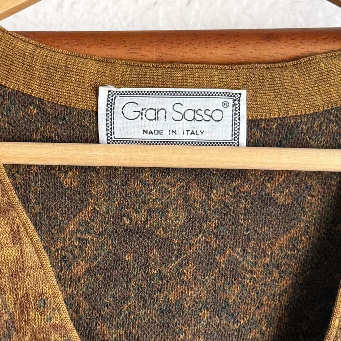 [GRAN SASSO] 올리브 모카 페이즐리 니트 베스트 상품이미지4