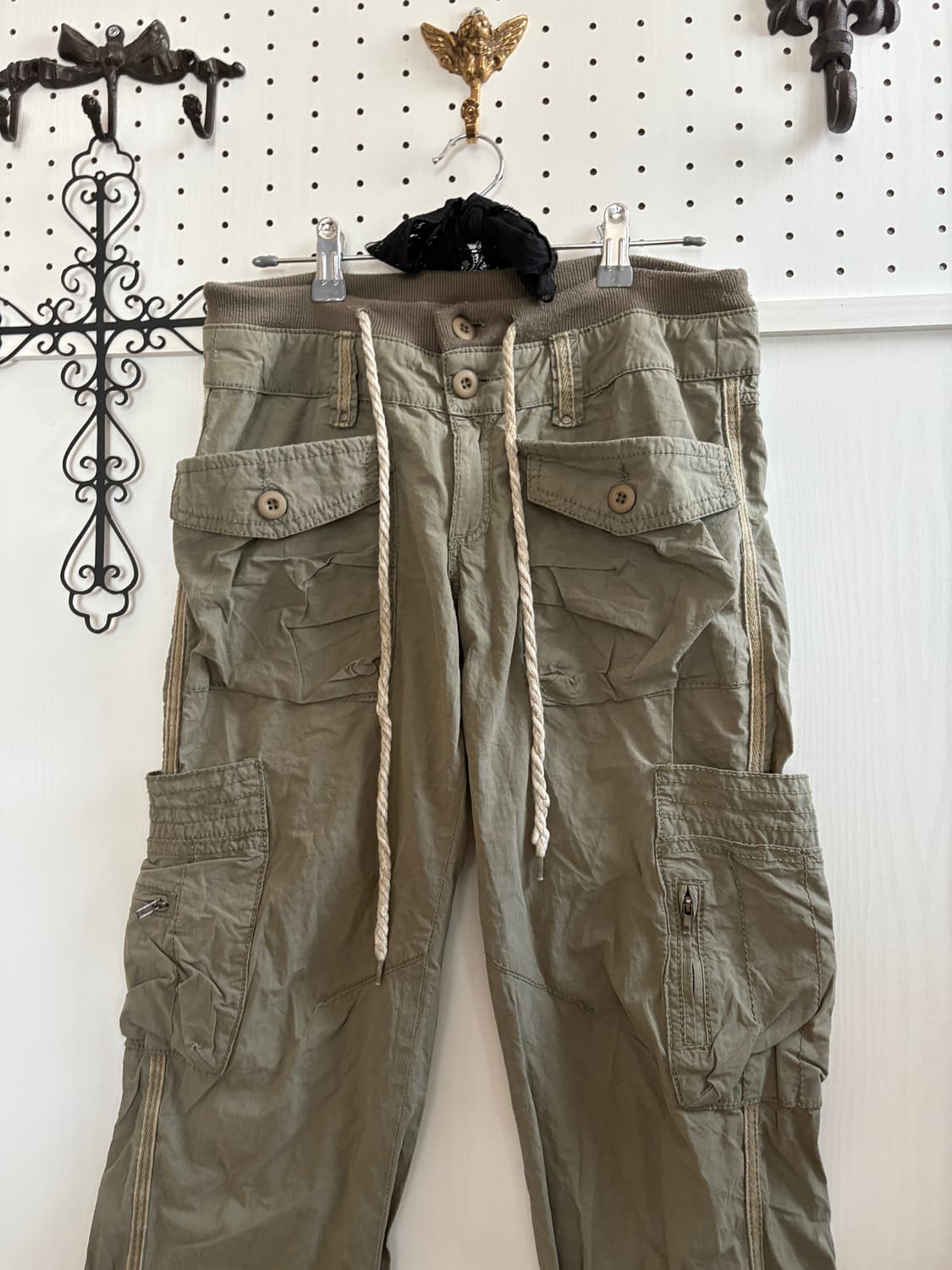 • Light khaki low banding cargo pants   상품이미지8