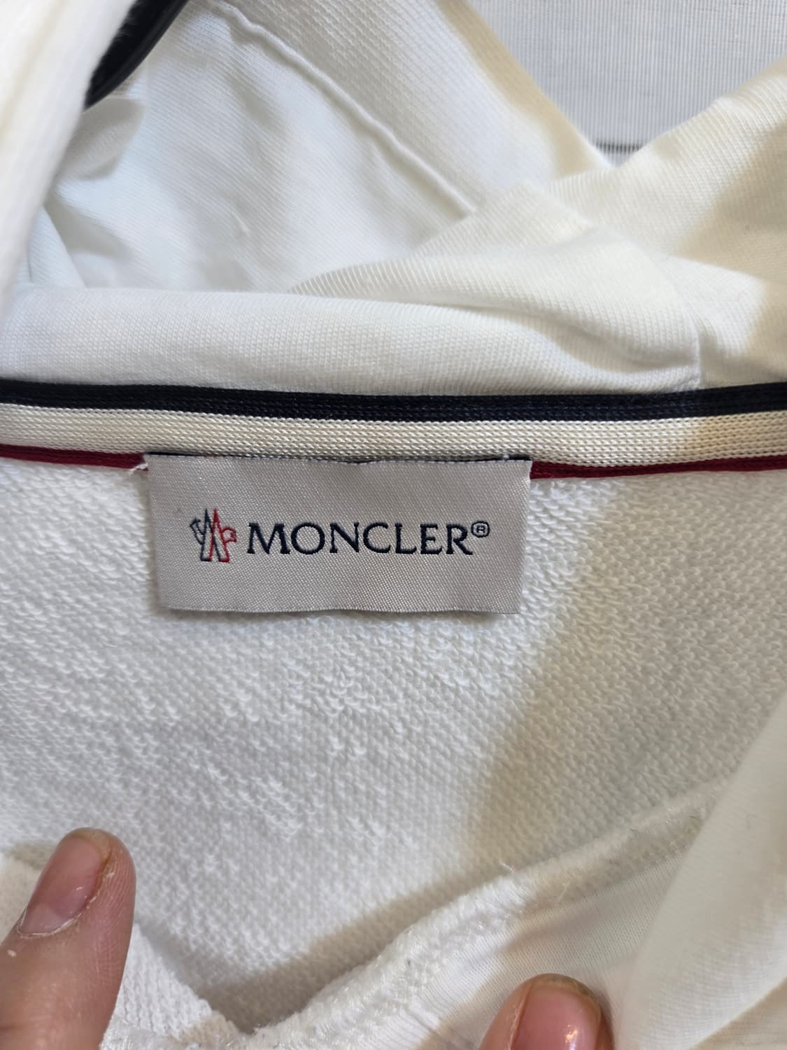 몽클레어 화이트(매장정품 )후드티(14y 160 상품이미지6