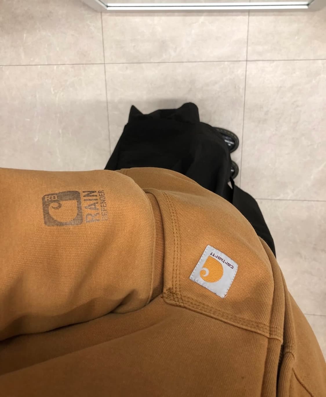 칼하트 레인디펜더 써멀 후드 집업 상품이미지3