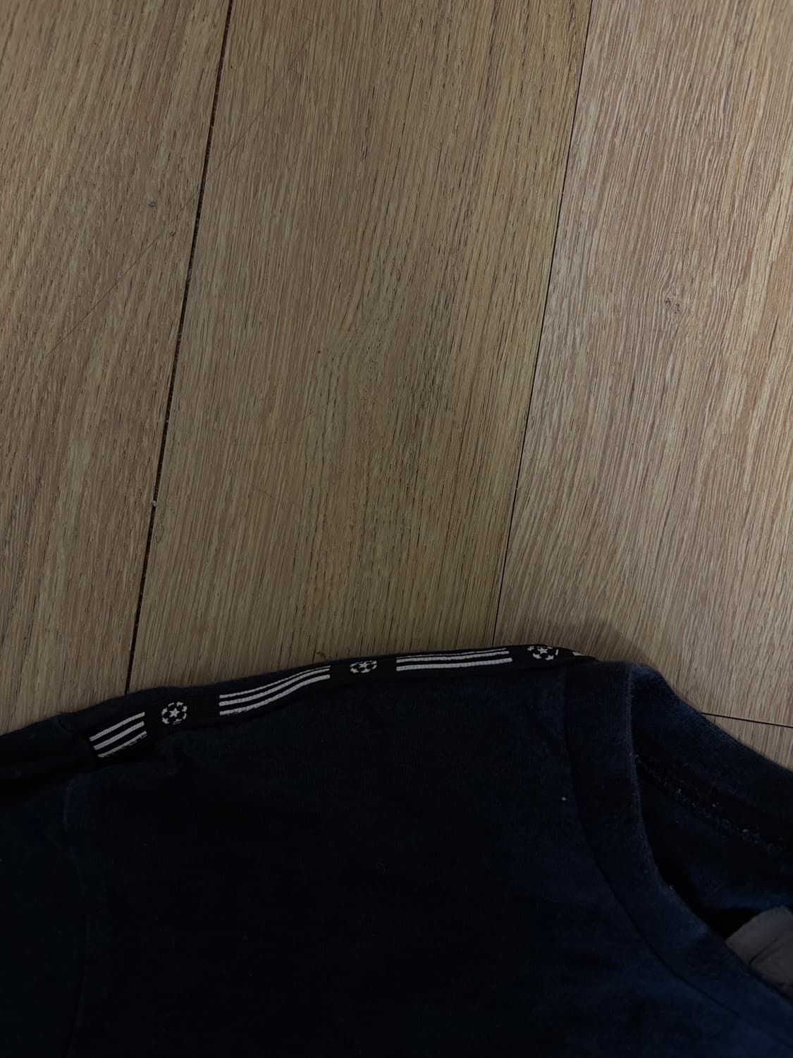 아디다스 올드스쿨 챔피언리그 한정판 롱슬리브 95 상품이미지5