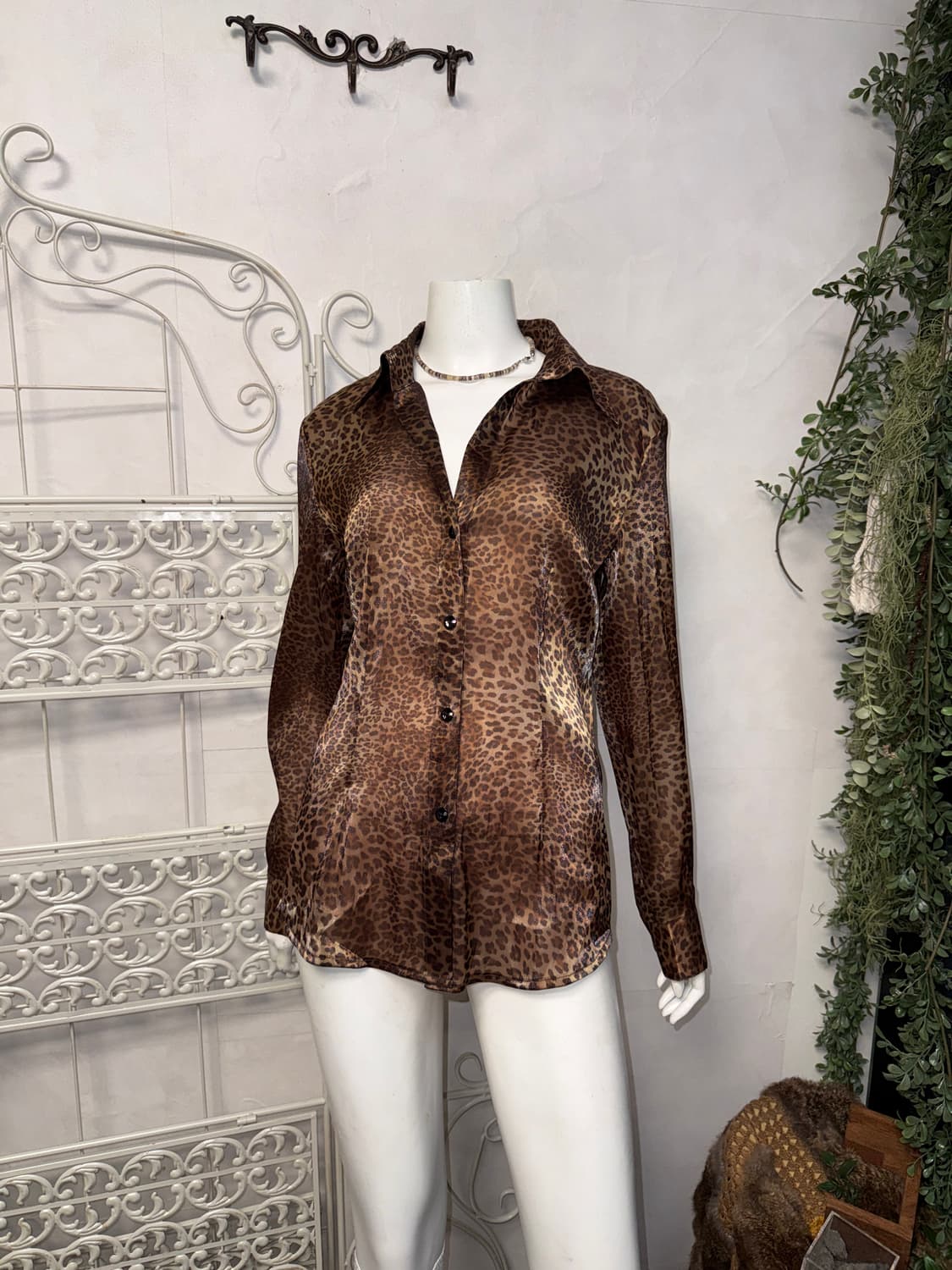 Gold brown leopard satin shirt 상품이미지2