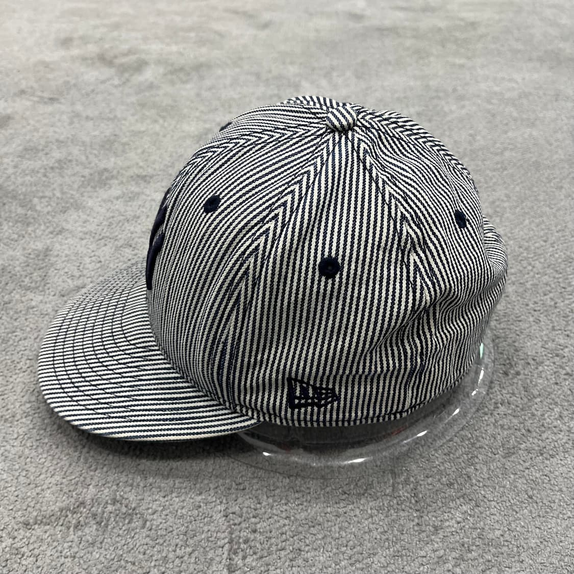 뉴에라 59fifty 스트라이프 뉴욕양키스 캡 상품이미지2