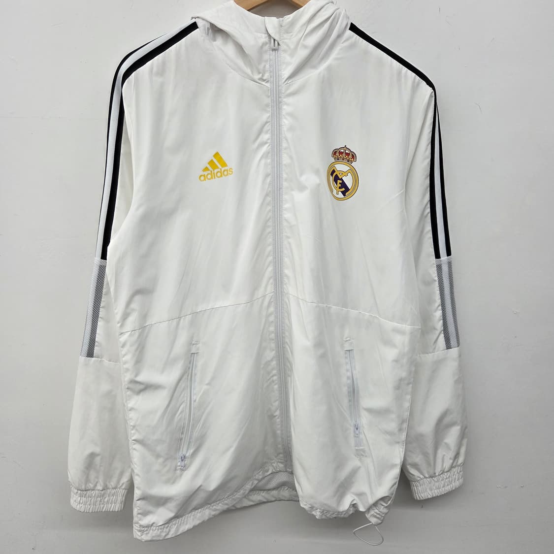 아디다스 레알마드리드 바람막이 화이트 남M 상품이미지2
