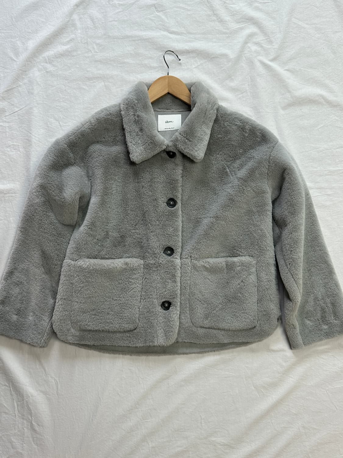 로엠 페이크퍼 모피자켓 상품이미지1