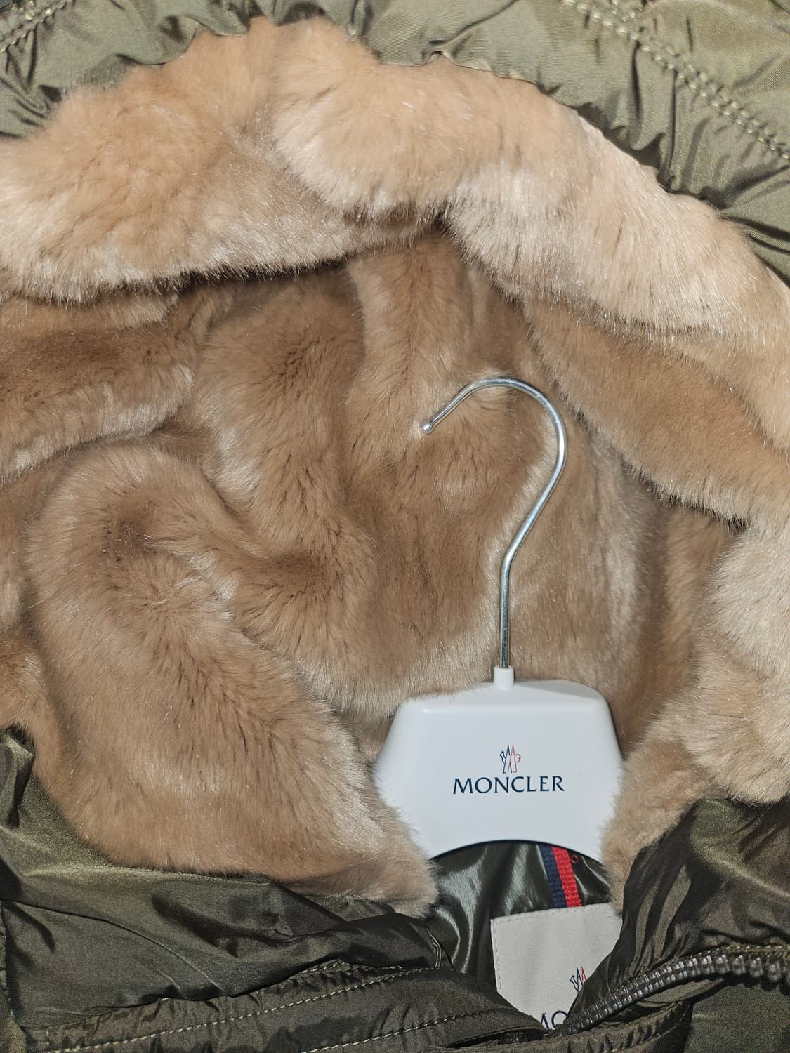 몽클레어 알라곤 미들롱패딩 상품이미지8