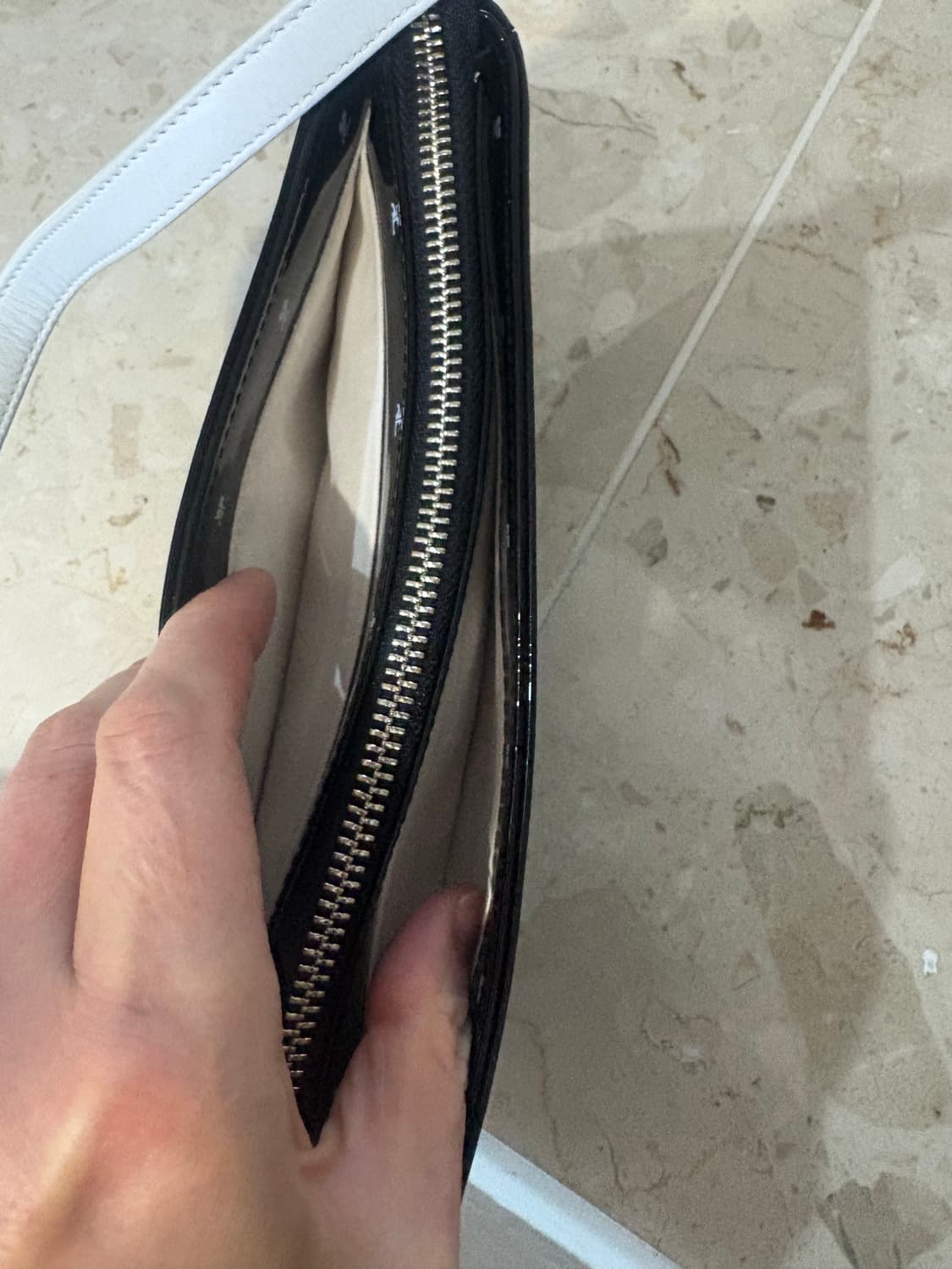 꾸레쥬 에나멜 숄더백 상품이미지8