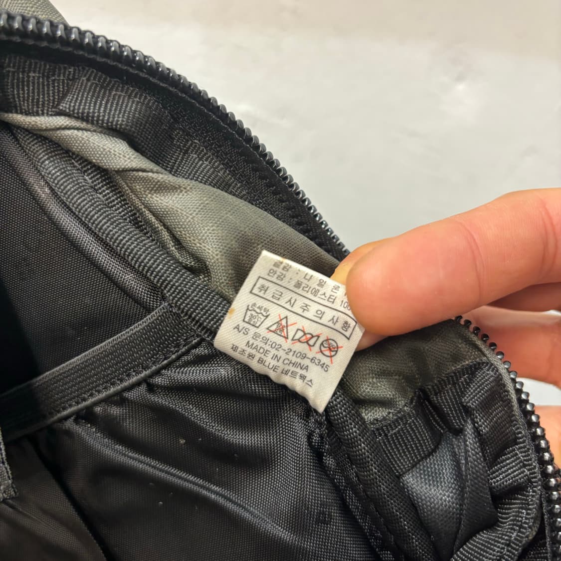 컬럼비아 빈티지 투톤 배색 아웃도어 백팩 OS 상품이미지9