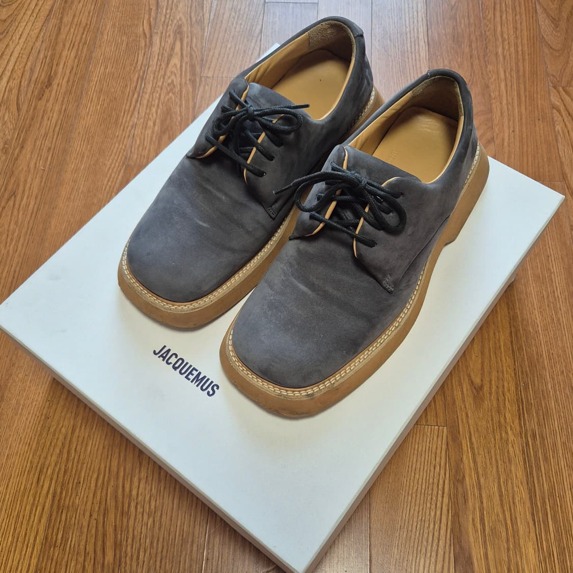 자크뮈스 / 누벅 더비 다크 그레이 / 42 상품이미지2