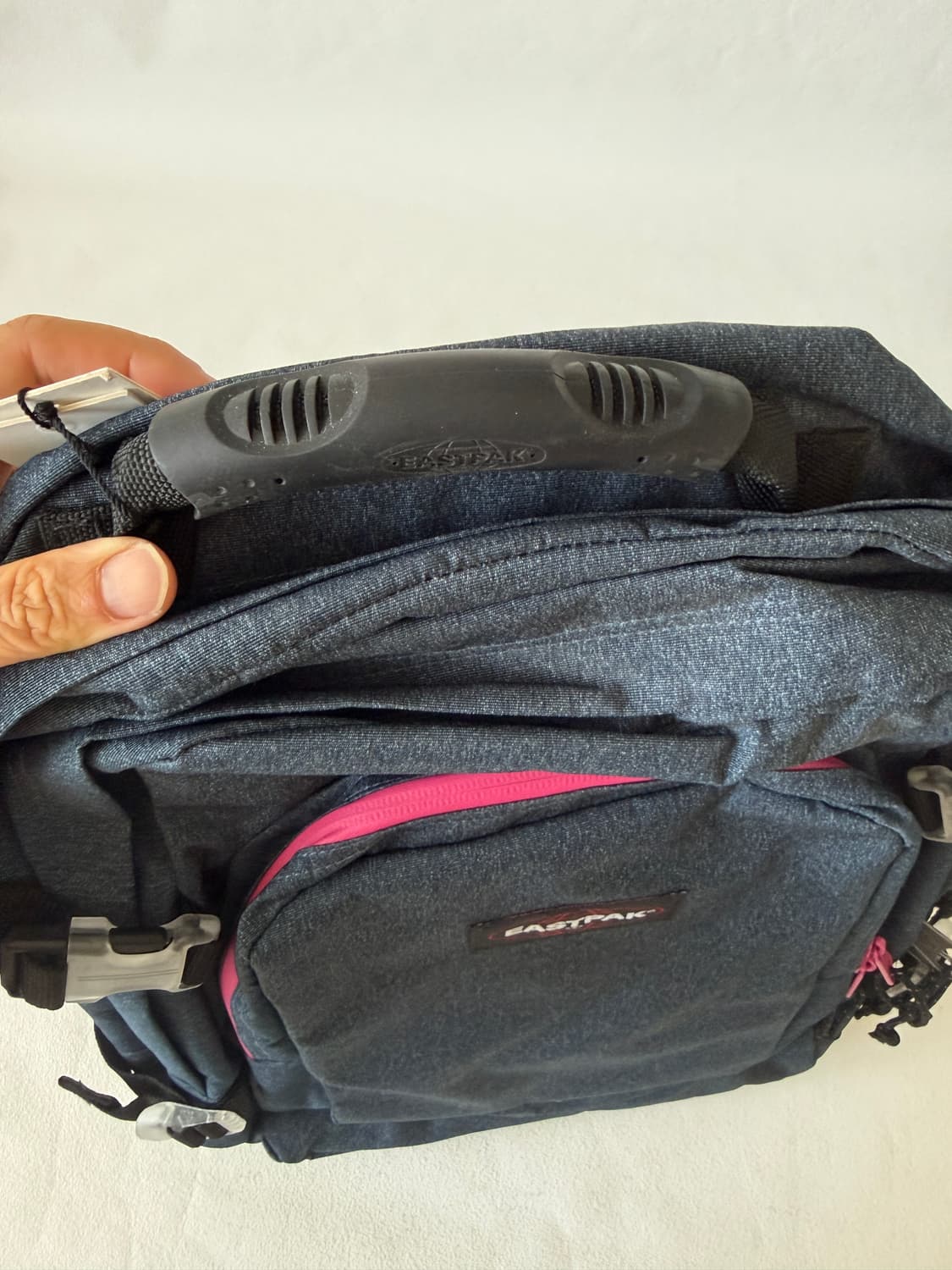 이스트팩(EASTPAK) 백팩(택 달린 새제품) 상품이미지4