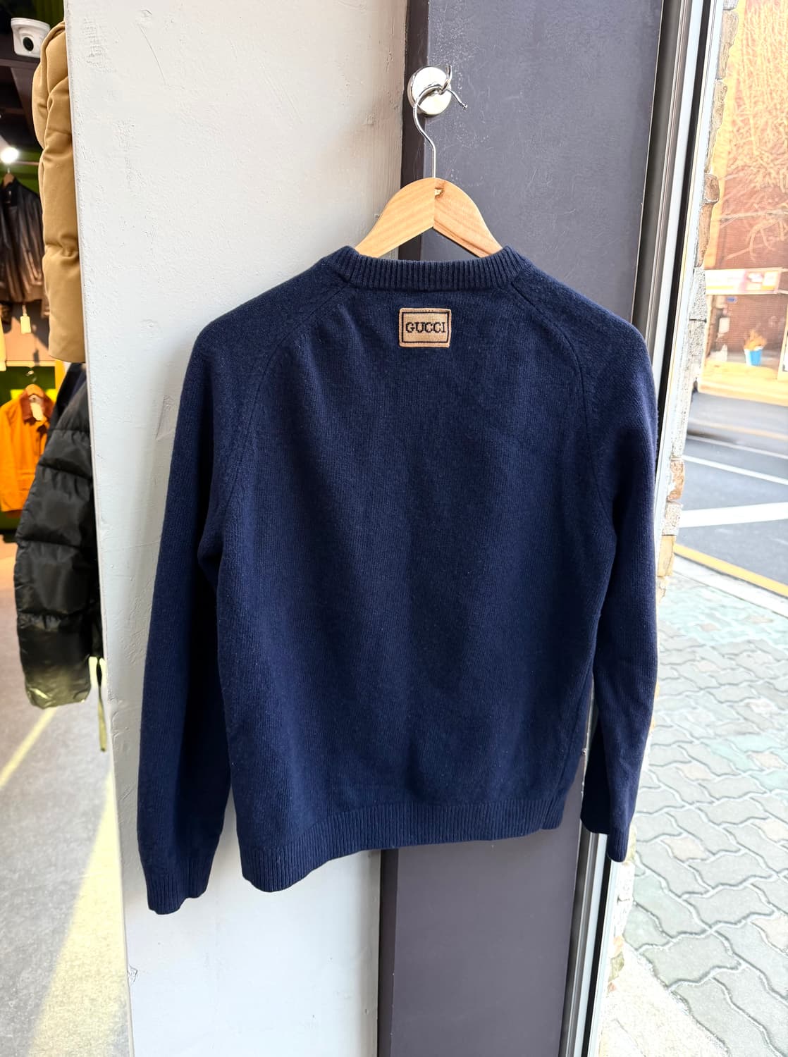 48/ 구찌 백로고 스웻 네이비 니트 상품이미지6