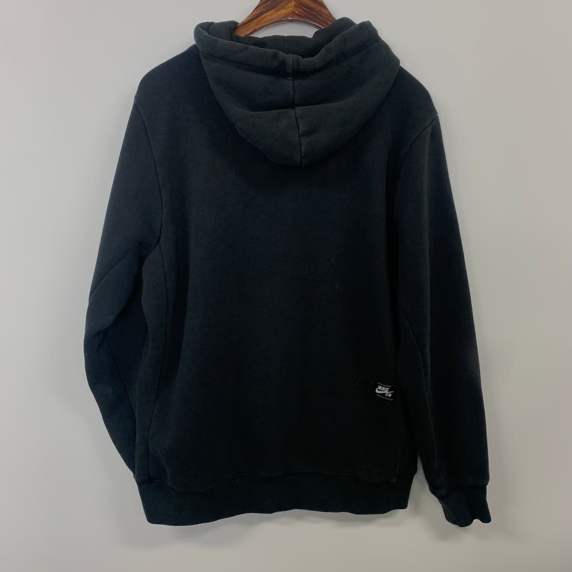 나이키 sb 블랙 후드티 상품이미지3