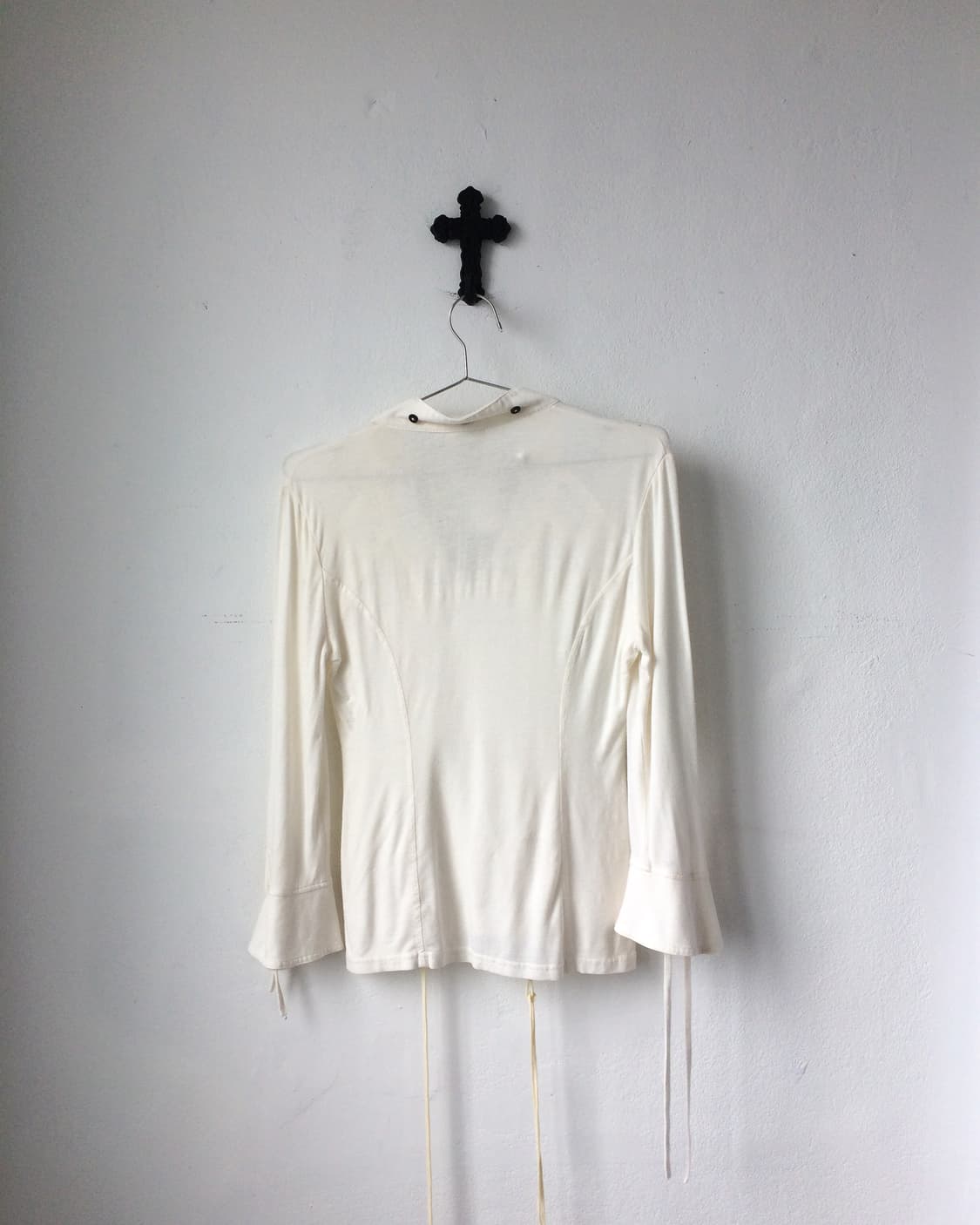 Ozz Angelo eyelet lace up point sleeve 상품이미지4