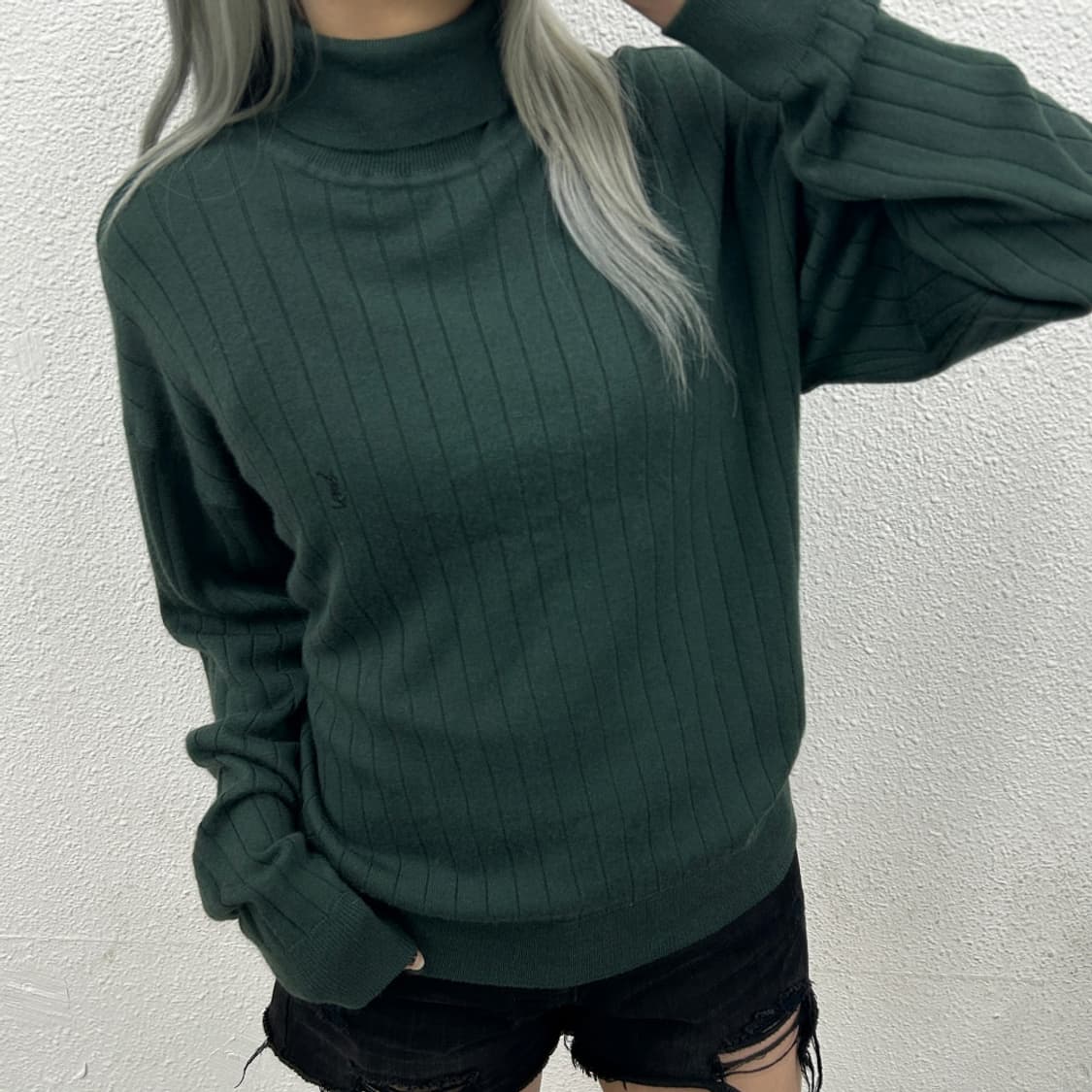 입생로랑 미니로고 딥그린 폴라니트 상품이미지1