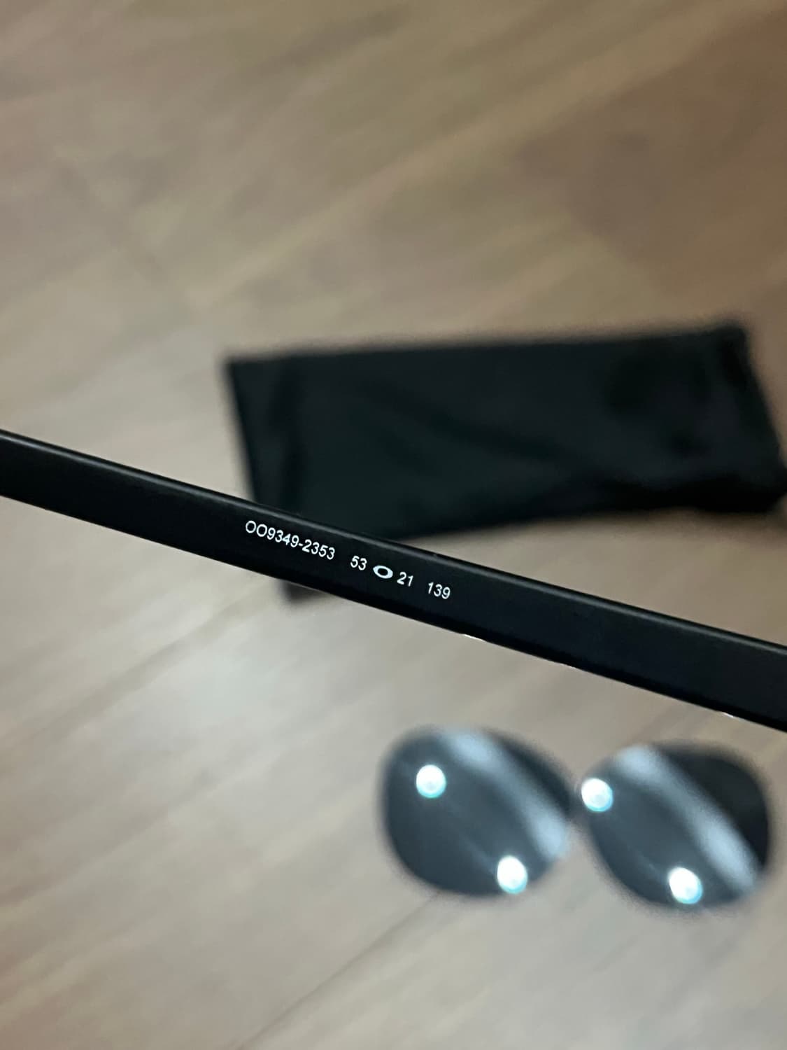 오클리 래치 블랙 이서진 선글라스 상품이미지4