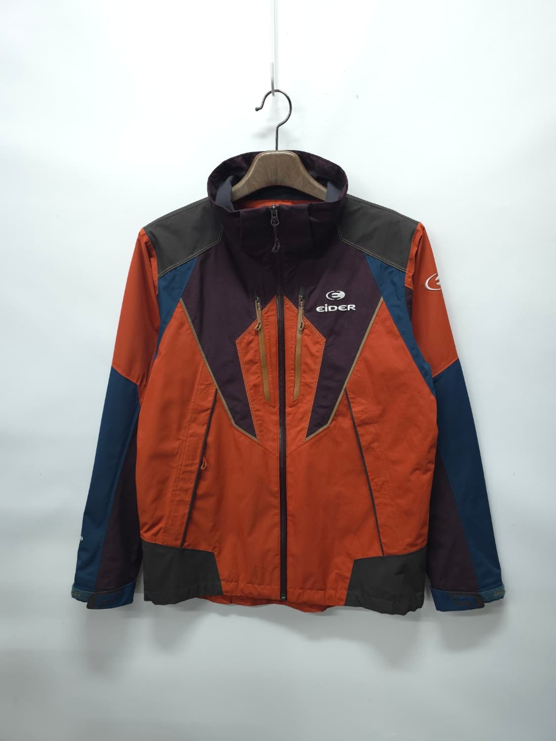 아이더 디펜더 배색 바람막이 재킷 (95~100) 상품이미지1