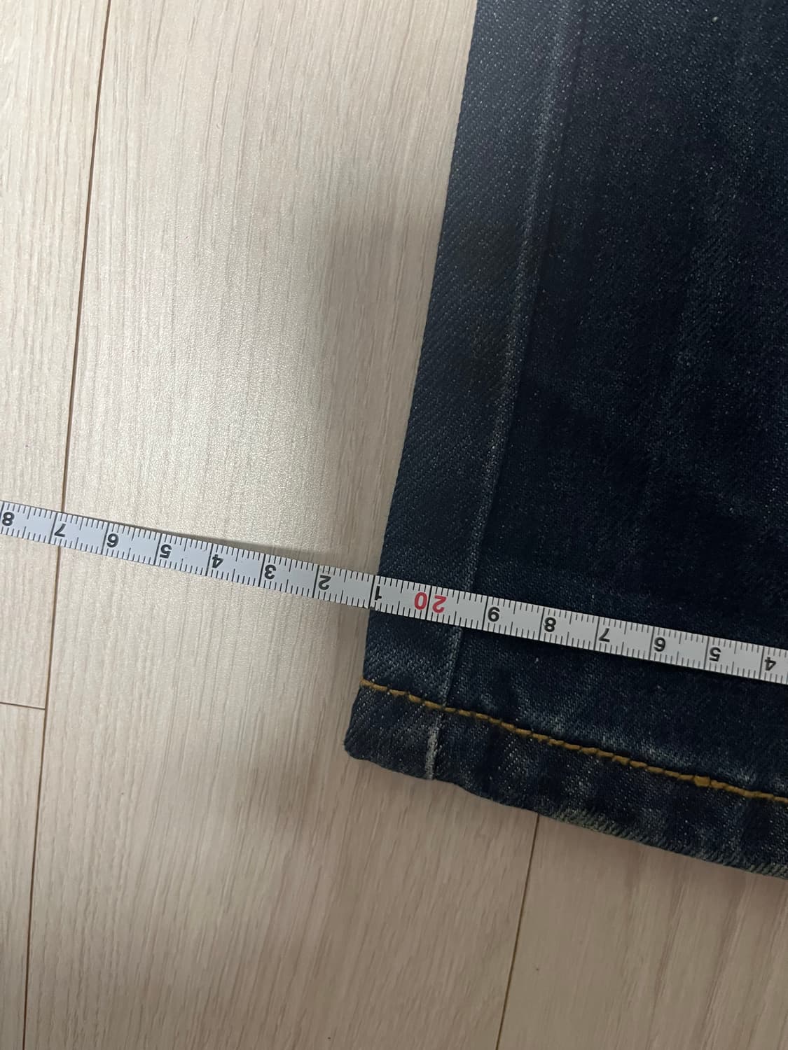 리바이스 다크워싱 레귤러 일자 데님 (32-33 / 총장 109) 상품이미지4